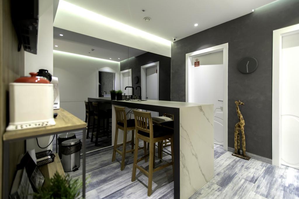 Urban Rooms ティラナ エクステリア 写真